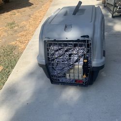 Dog and Cat Kennel Travel Carrier