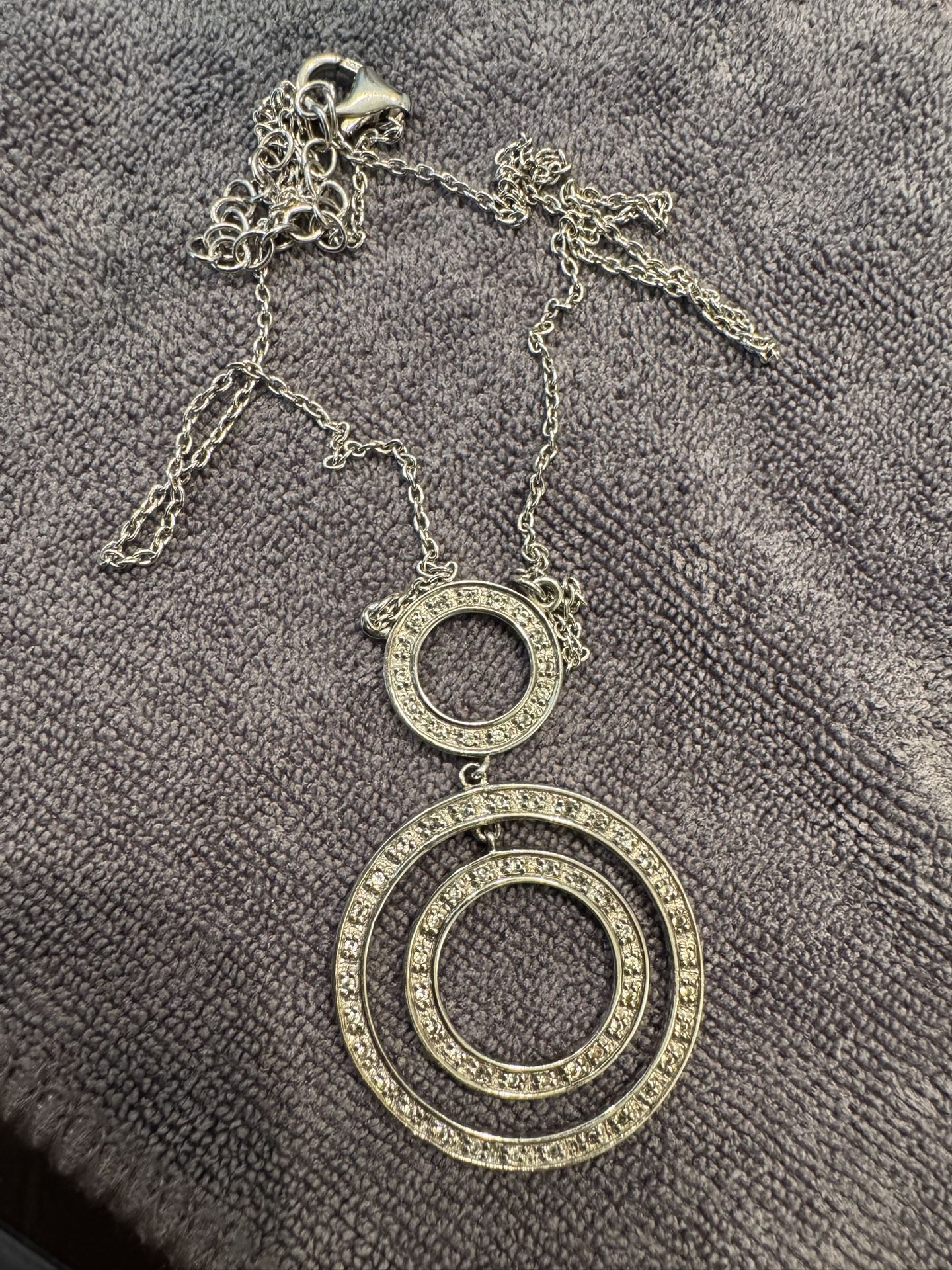 Sterling Silver 925 CZ Multi-Circle Pendant Necklace – Modern Geometric Sparkle