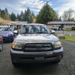 2004 Toyota tundra SR5 2wd v8