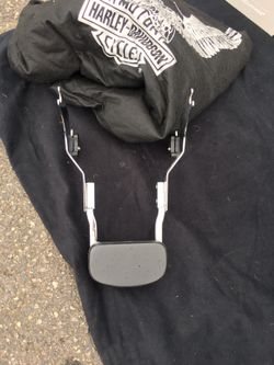 Sissy bar