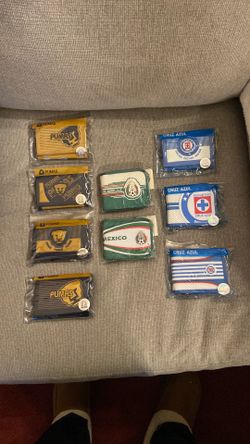 Carteras de soccer auténticas 12 each