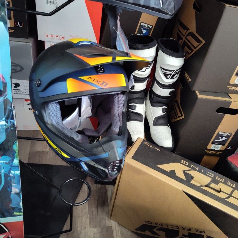 Motorcycle Helmet Size 2XL Brand New HJC Off road Bike Helmet