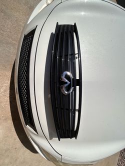 g37 stock front grill like new