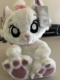 Marie Cat Plushy 25$