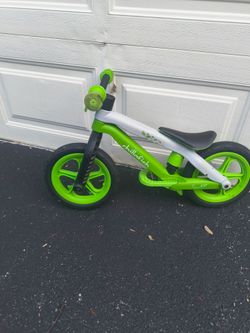 Training bike