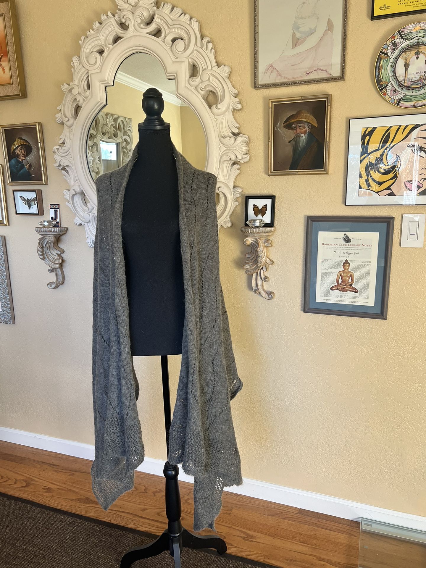 Nordstrom’s Made In Italy, Gray Mohair Acrylic Wool Throw Shawl Pasheana