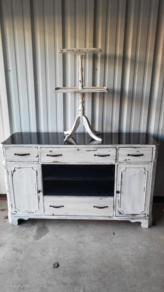 Solid Wood Buffet/TV Table/console