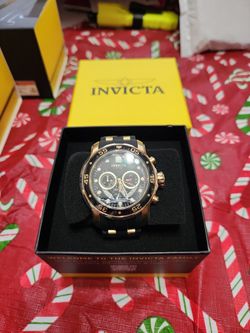 Mens INVICTA WATCH. CHECK MY PAGE