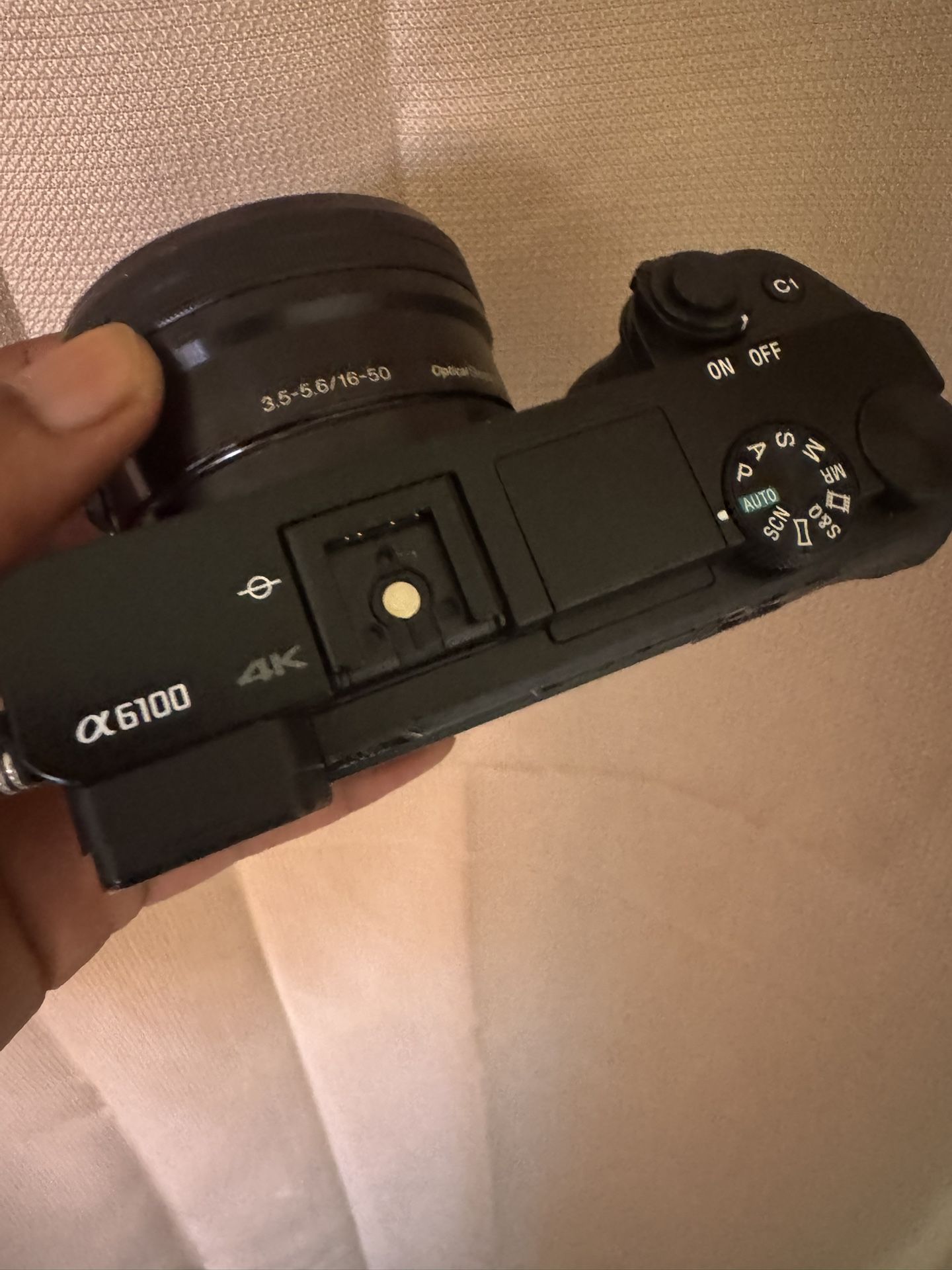 Sony A6100 Mirror Camera