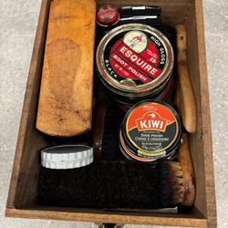Kiwi wooden brown, 1970’ vintage shoe shine  accessory box with all with all accessories included