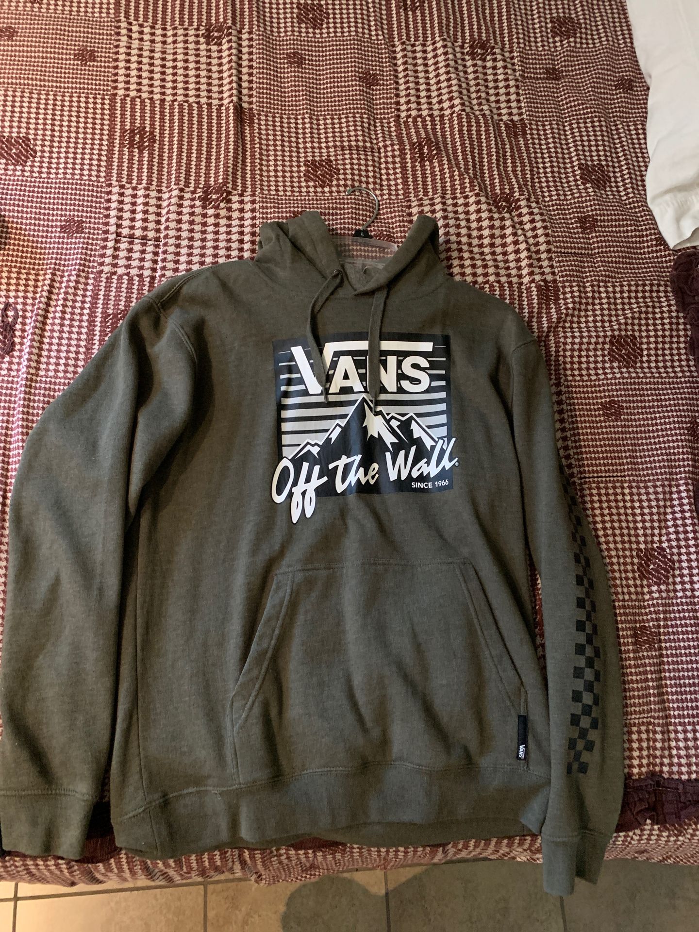 Brand new vans hoodie