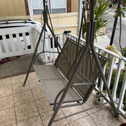 Outdoor Swing 