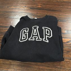 Gap crew neck