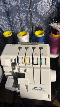 White Speedylock Overlock