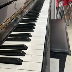 Upstand Piano