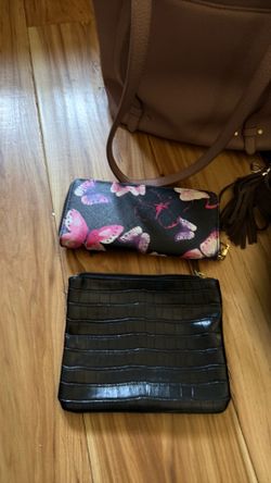 Bolsas o carteras 2 nuevas $ $12 las 4