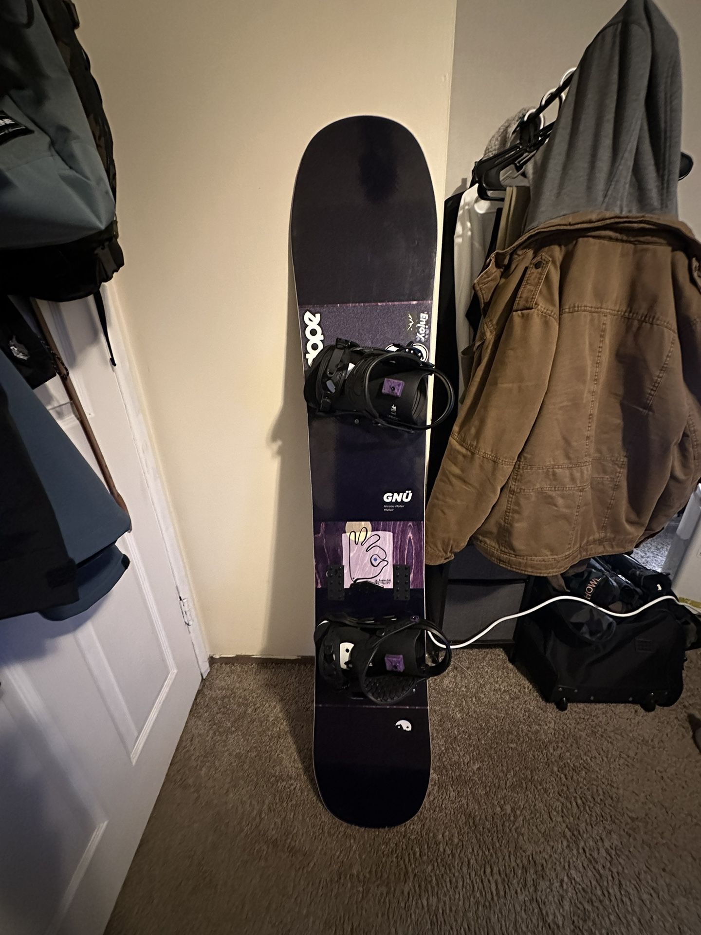 GNU Mullair Snowboard W/ Binding
