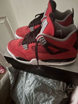 Jordan 4