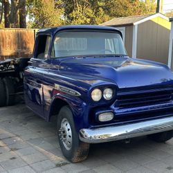 Chevy 1959 Ramp Truck V8 ……COE Style Vintage 