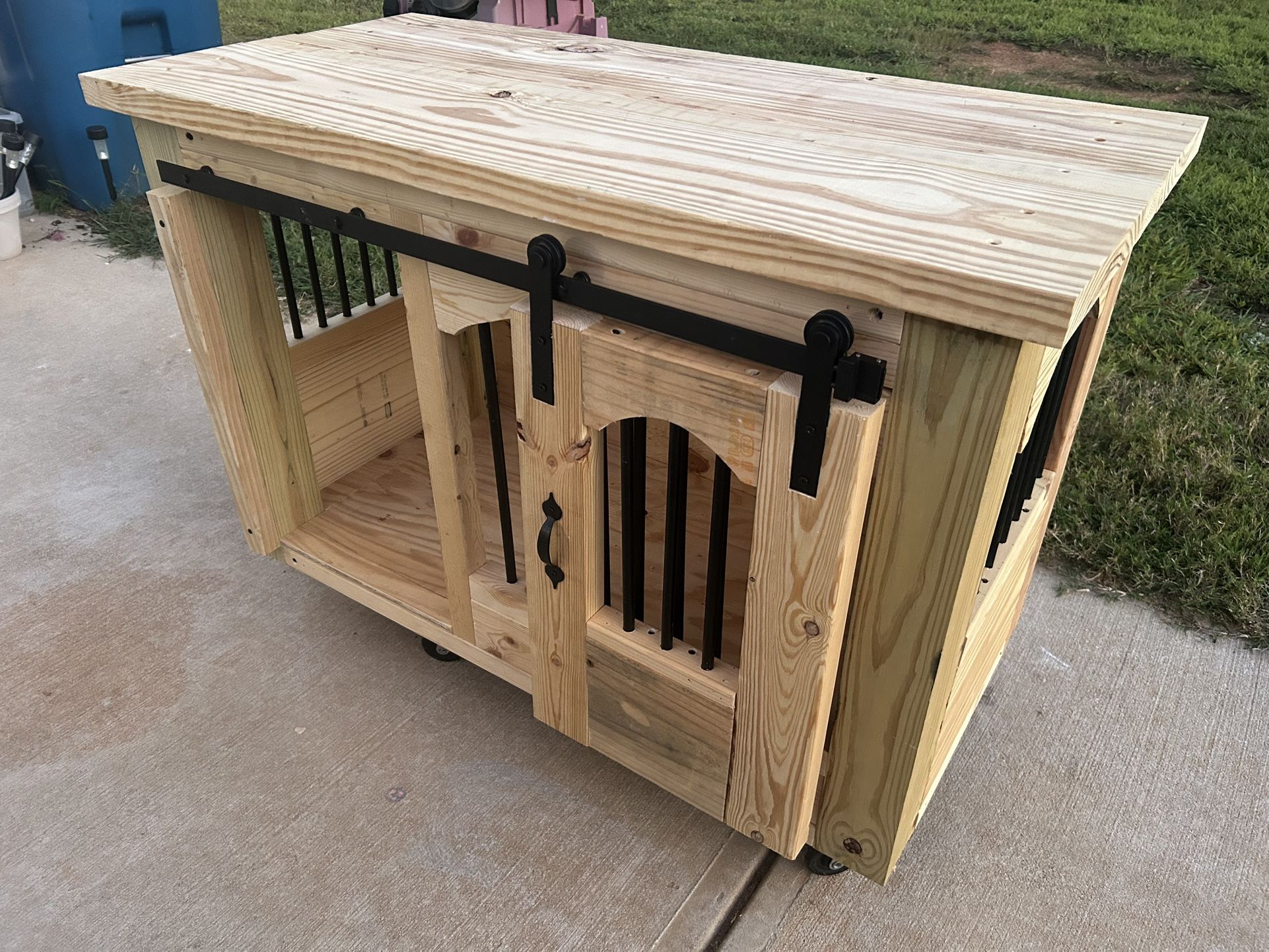 Brand New Dog Kennel