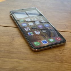 iPhone XS Max 64GB Unlocked 