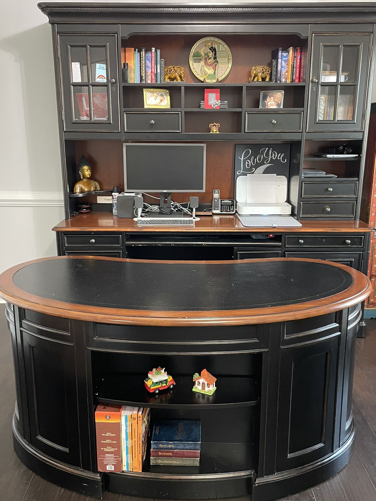 Executive Office Desk Hutch 3 Piece Set