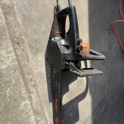 Remington Electric Chainsaw 