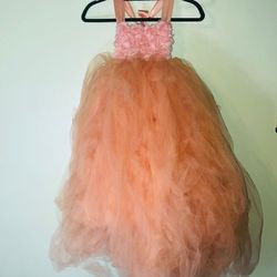  Flower Girl Tulle Ballgown, Peach, Size Small /Medium 
