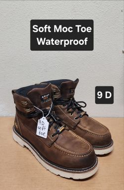 Ariat work boots sz 9 D SOFT TOE