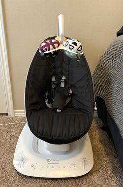 MamaRoo Swing LIKE NEW