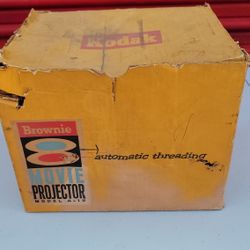 Brownie 8 Projector