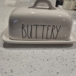 Rae Dunn Butter Dish