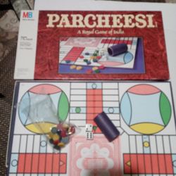 Board game Parcheesi 