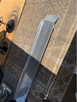 Motorcycle ramp