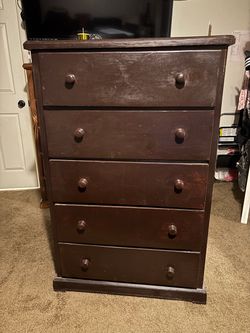 Dark Brown Wood 5-Drawer Dresser