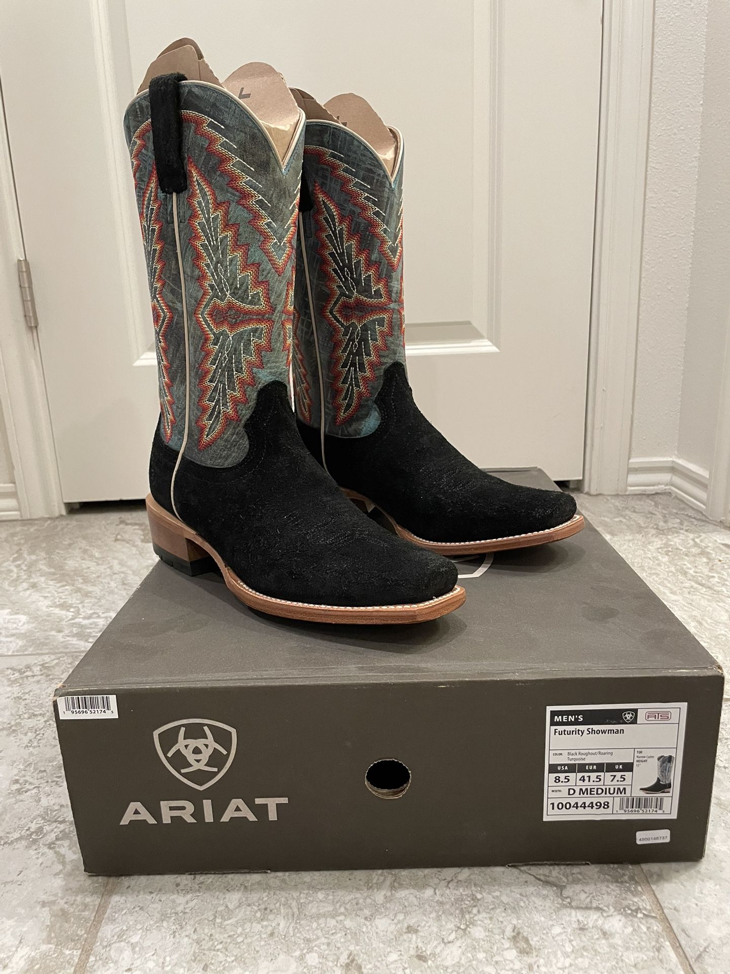 Ariat Cutter Toe Boots 8.5D for Sale in Lubbock, TX - OfferUp