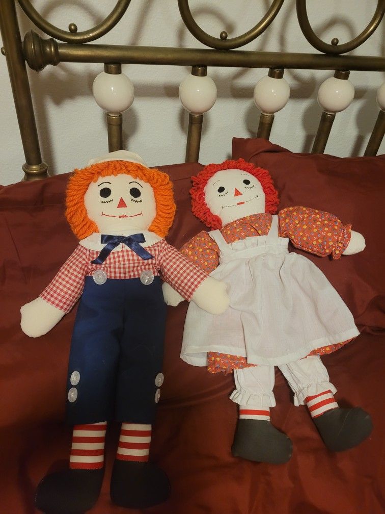 Raggedy Ann & And Andy Dolls