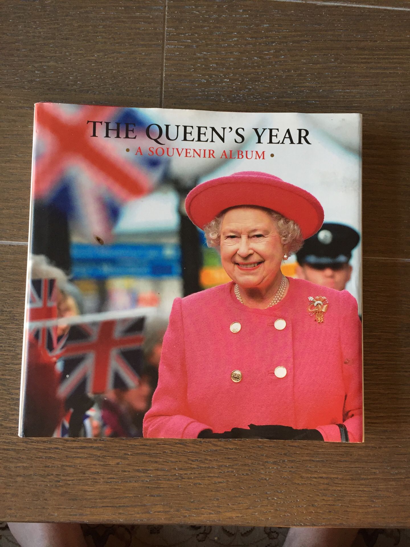 Queen Elizabeth Album/book