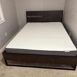 Queen Bed With Firm Mattress 