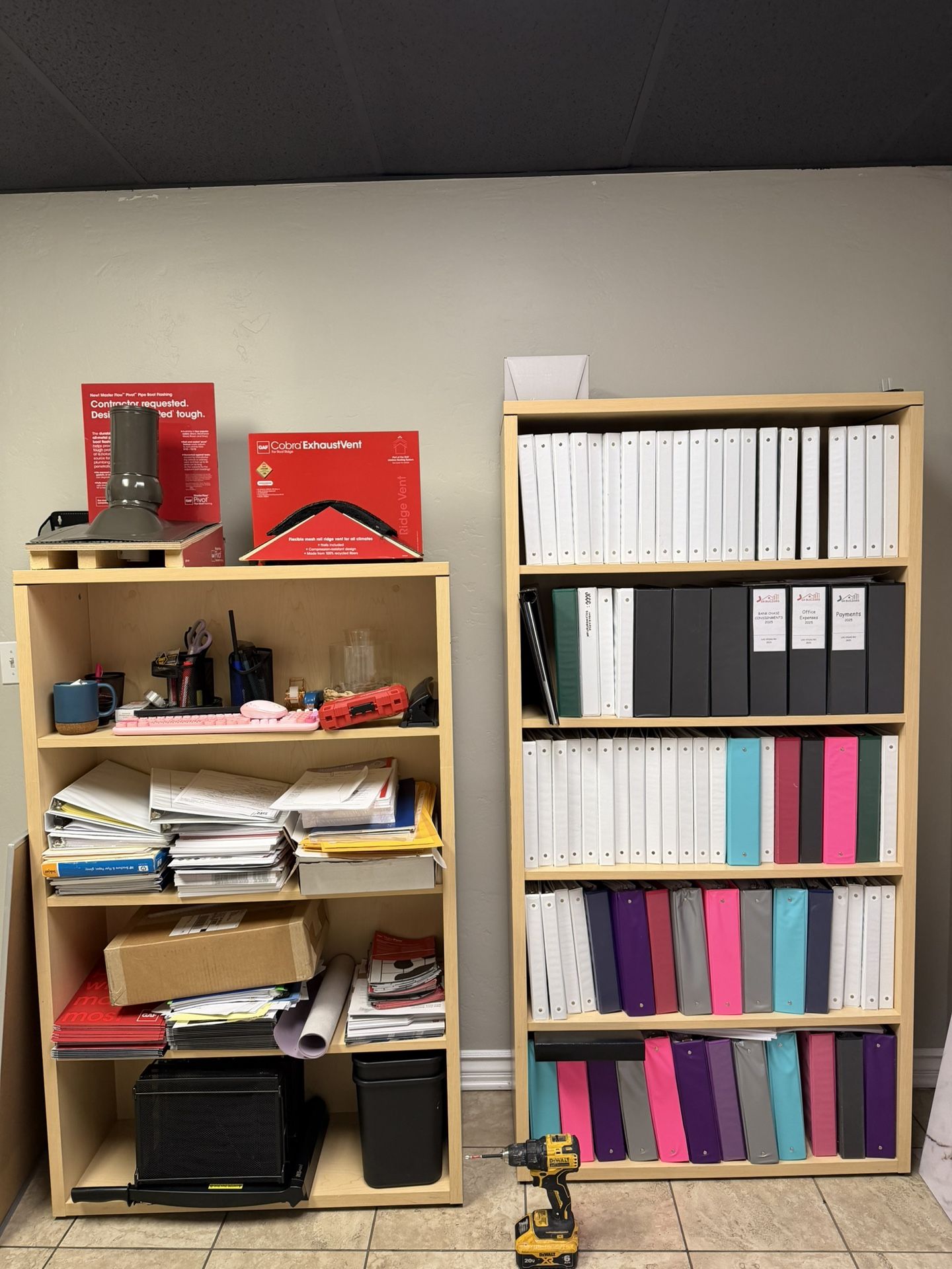 Bookcase / Storage Shelf