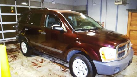 2005 Dodge Durango SLT 4WD4dr SUV