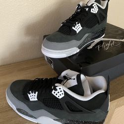 Jordan 4