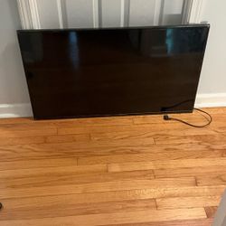40 Inch Samsung TV