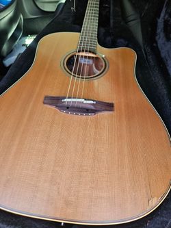 Takamine P3