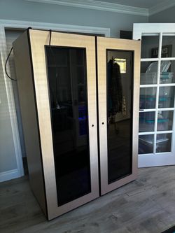 Free Wine refrigerator