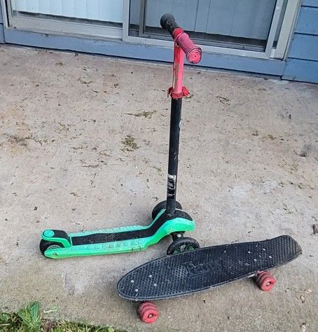 Small Kids Scooter And Skateboard