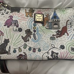 Dooney & Bourke