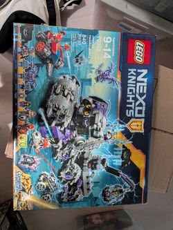 LEGO Nexo Knights: Jestro's Headquarters (70352) New Sealed 