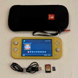 Yellow Nintendo Switch Lite + Game + Accessories