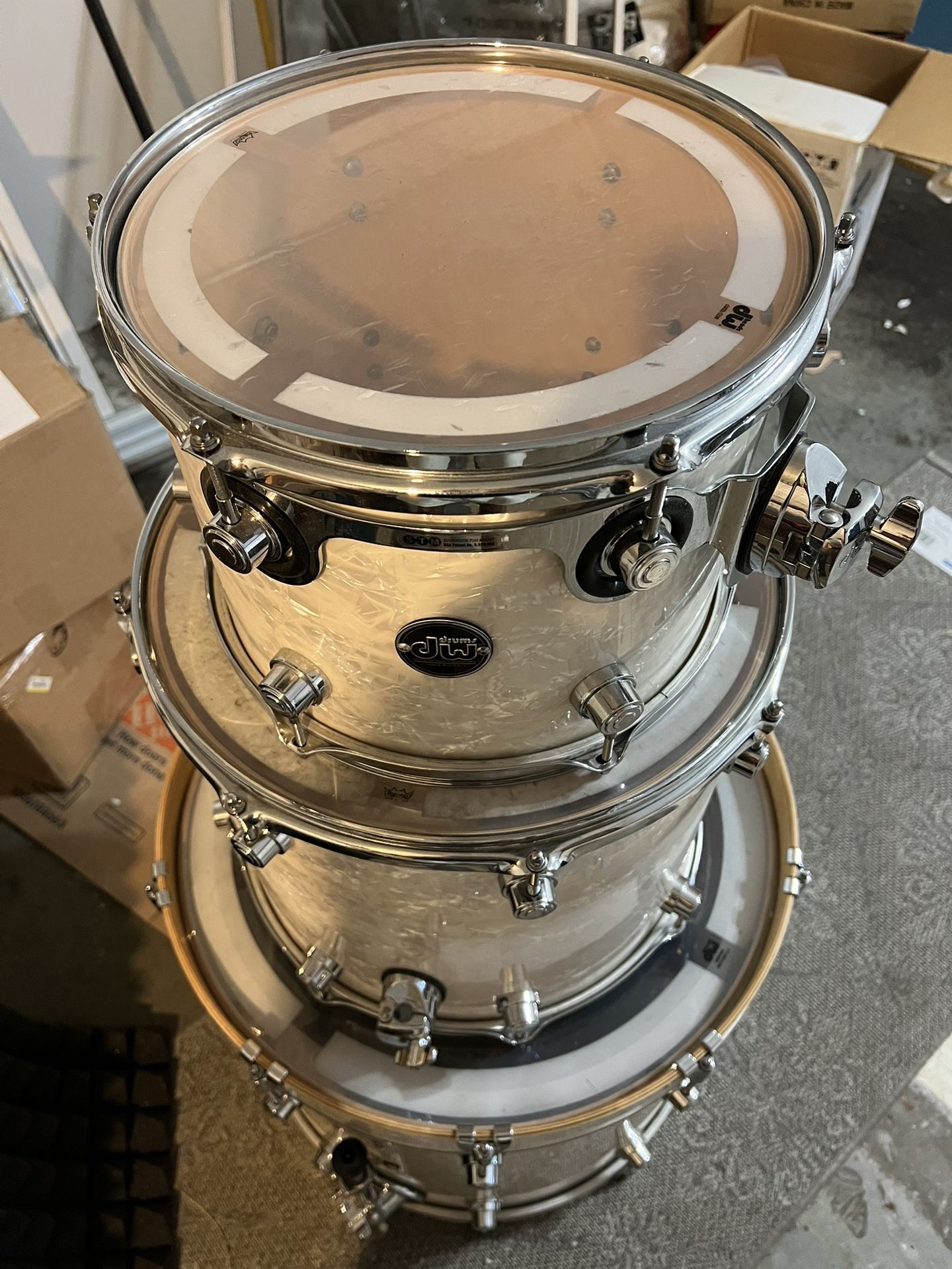 DW Performance Series Shell Pack